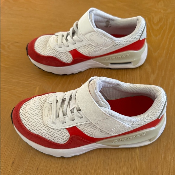 Kids Nike AIRMAX sneakers - Picture 8 of 9